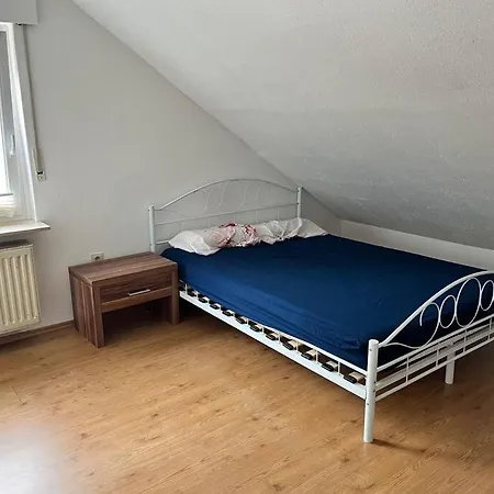 Zwei-schlafzimmer-apartment Appartamento Paderborn